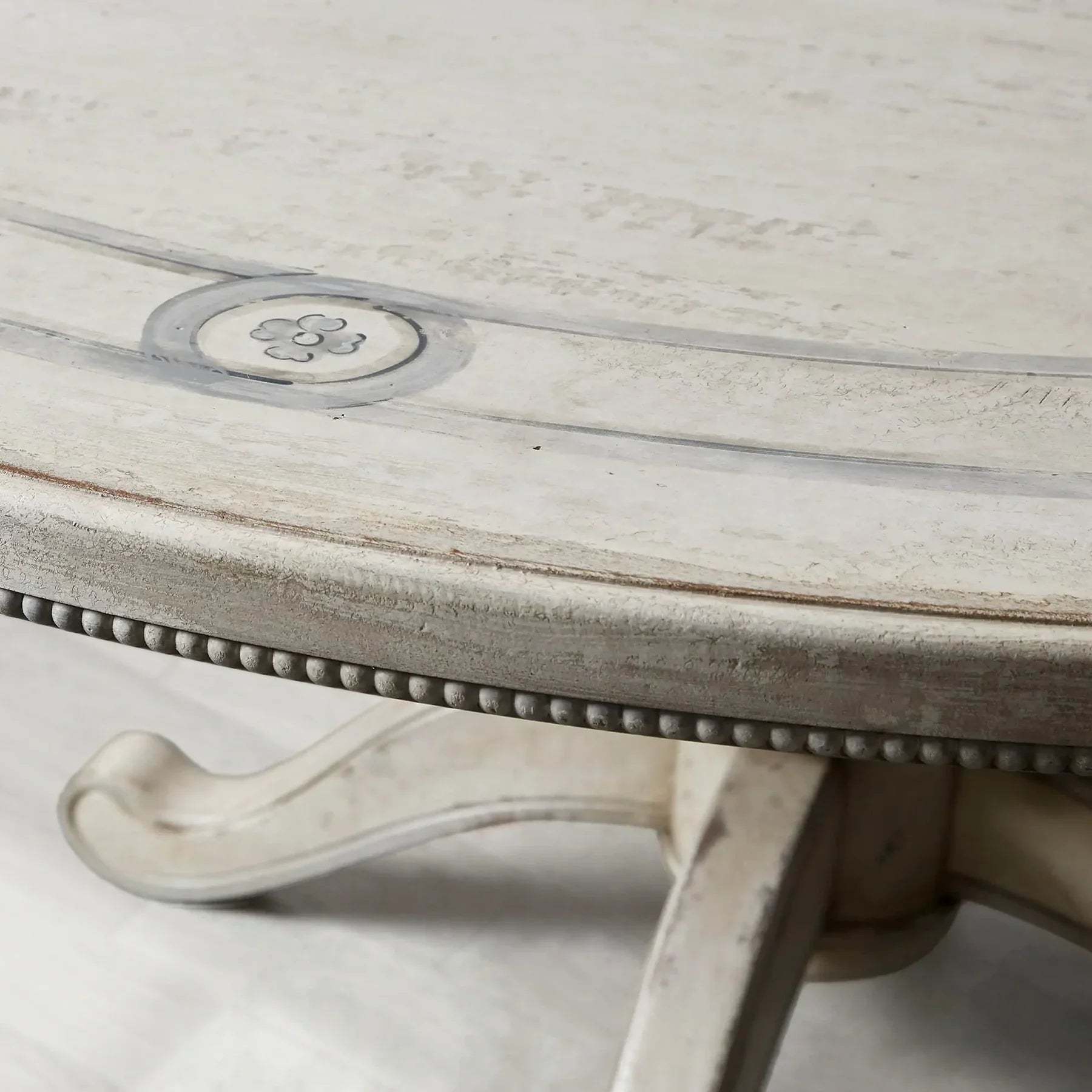 Girardi Round Wood Dining Table with BellArte Base-Fullstarlighting