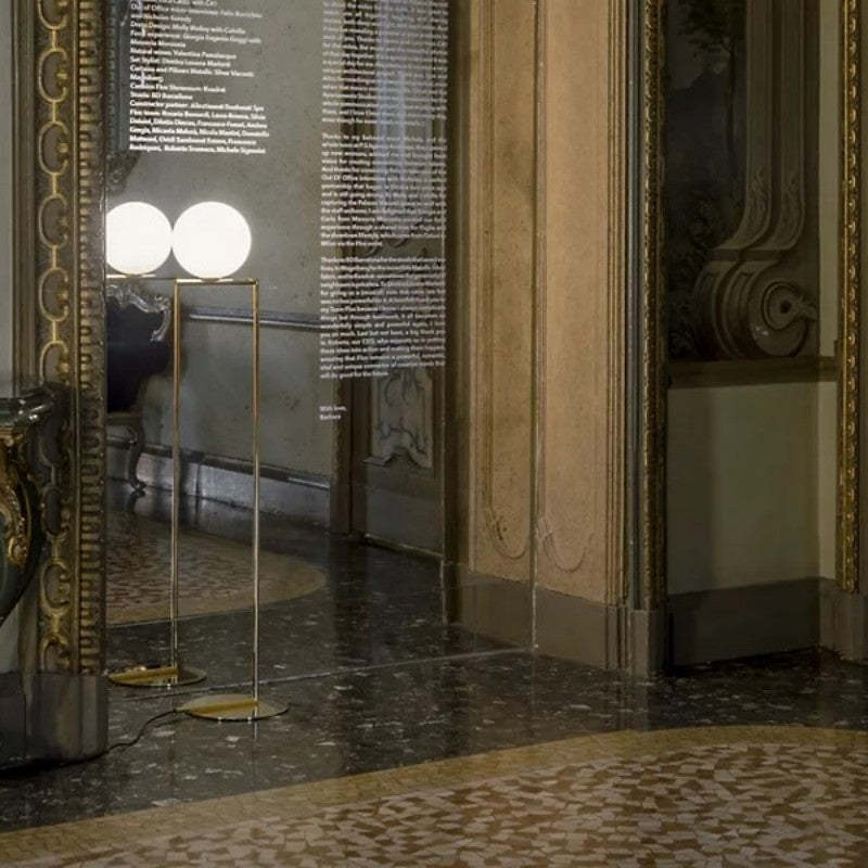 IC F1 Floor Lamp