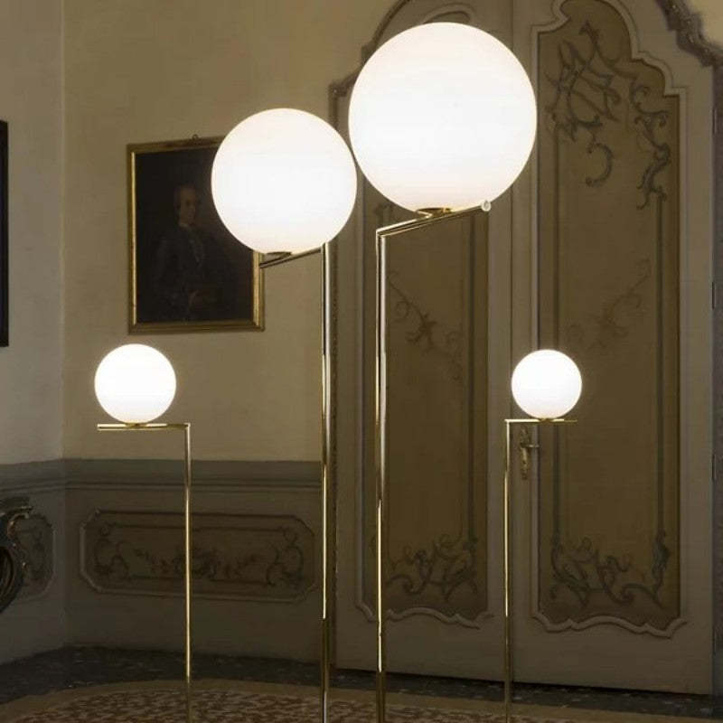 IC F1 Floor Lamp