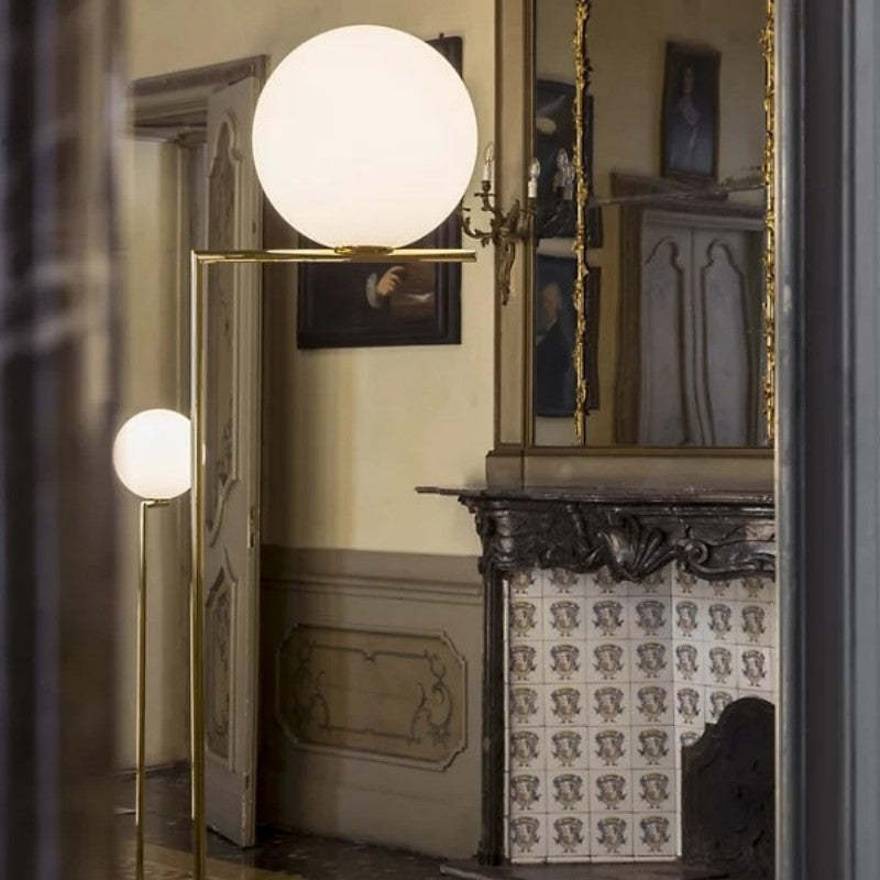 IC F1 Floor Lamp
