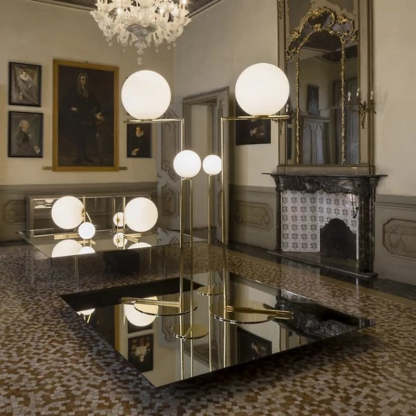 IC F1 Floor Lamp
