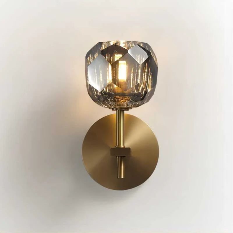 Kelly Glass Short Wall Sconce-Fullstarlighting