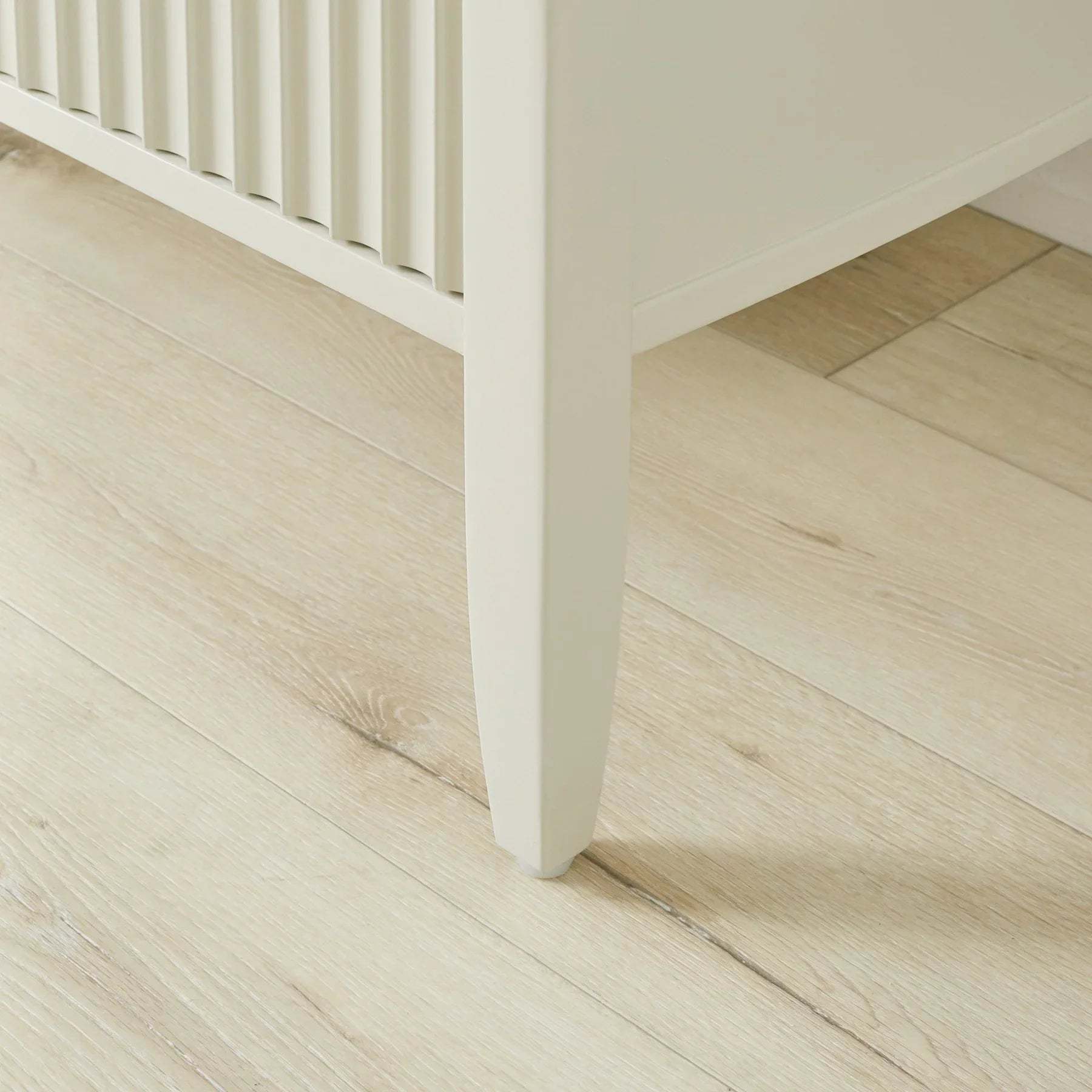 Louis Media Console-Fullstarlighting