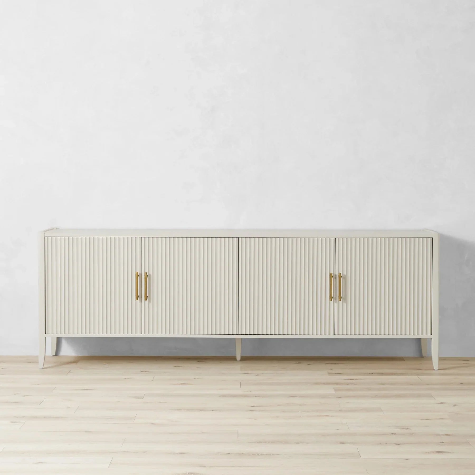 Louis Media Console
