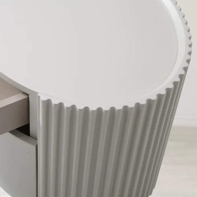Nantie Bedside Table