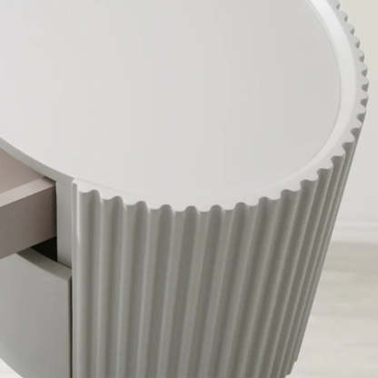 Nantie Bedside Table