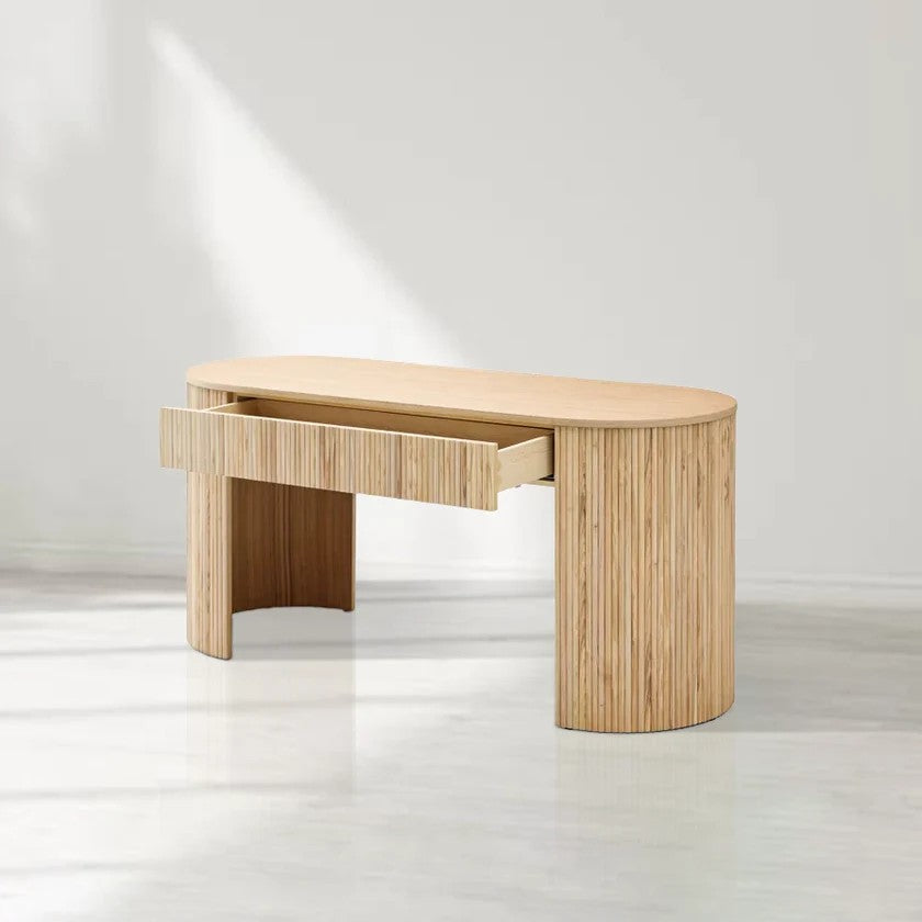 Nantie Desk