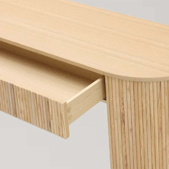 Nantie Desk