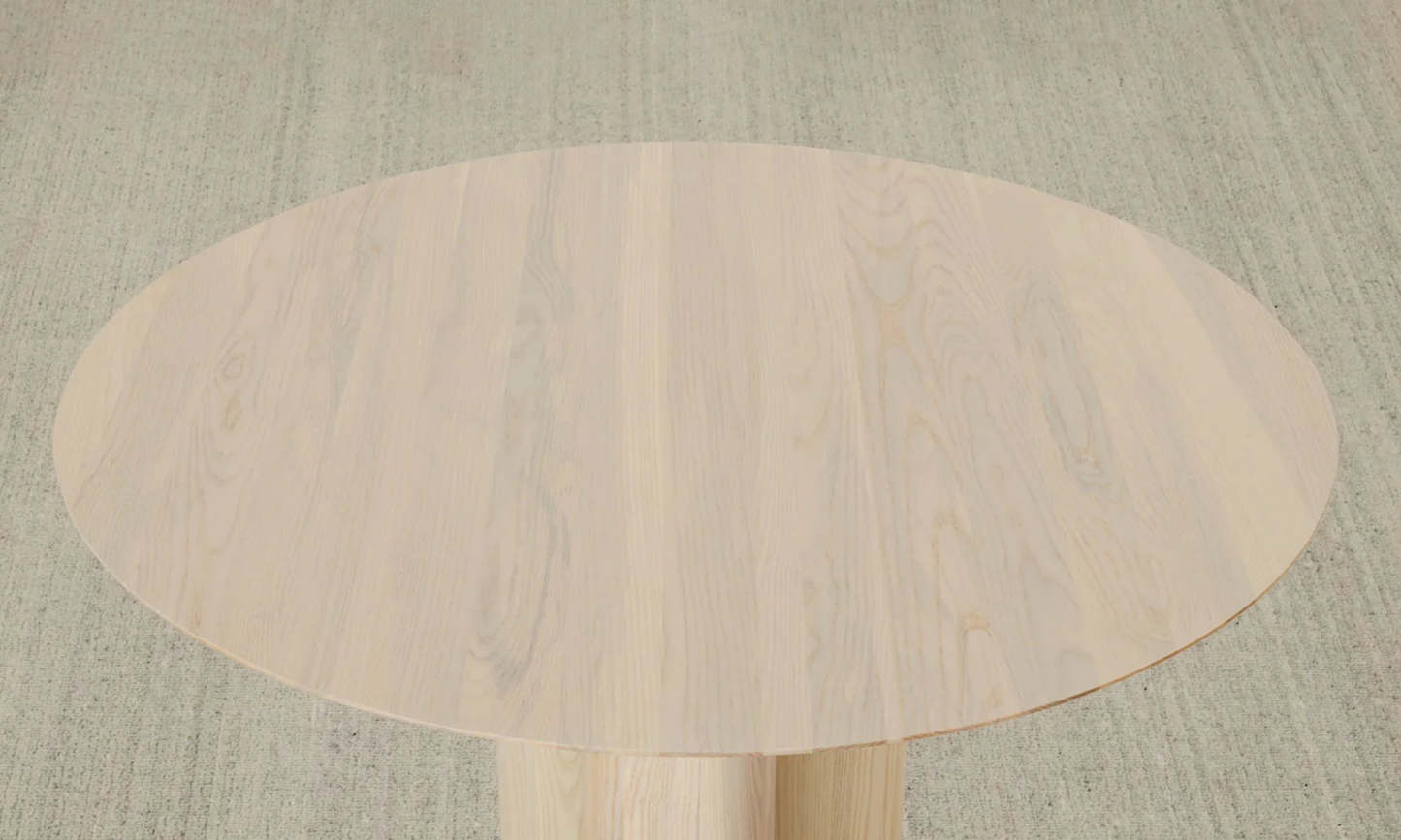 Rinde Round Dining Table-Fullstarlighting
