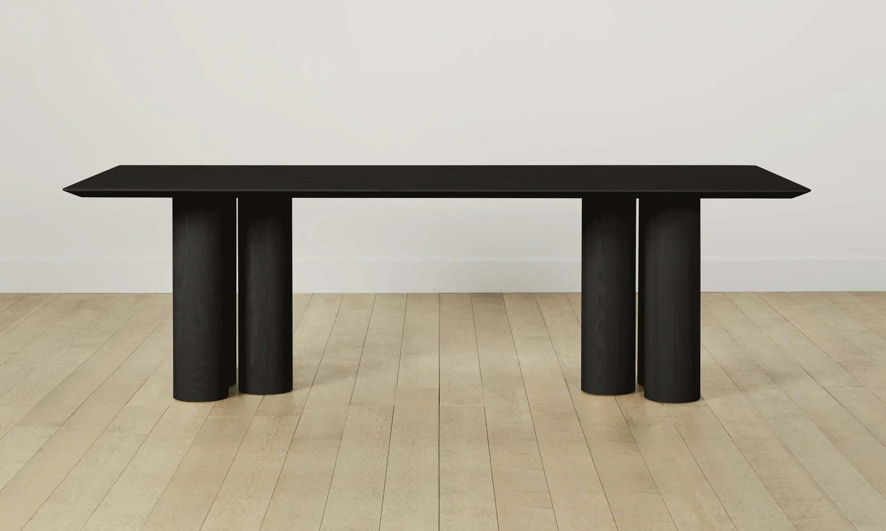 Rinde Wood Dining Table-Fullstarlighting
