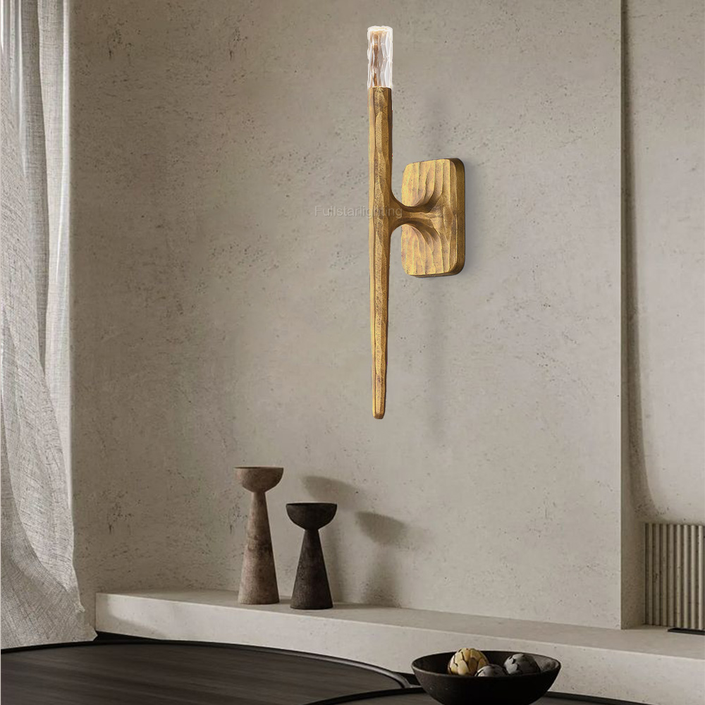 Thara Wall Sconce-Fullstarlighting
