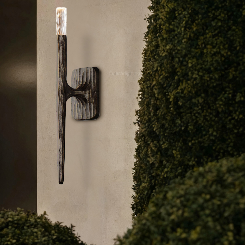 Thara Wall Sconce-Fullstarlighting