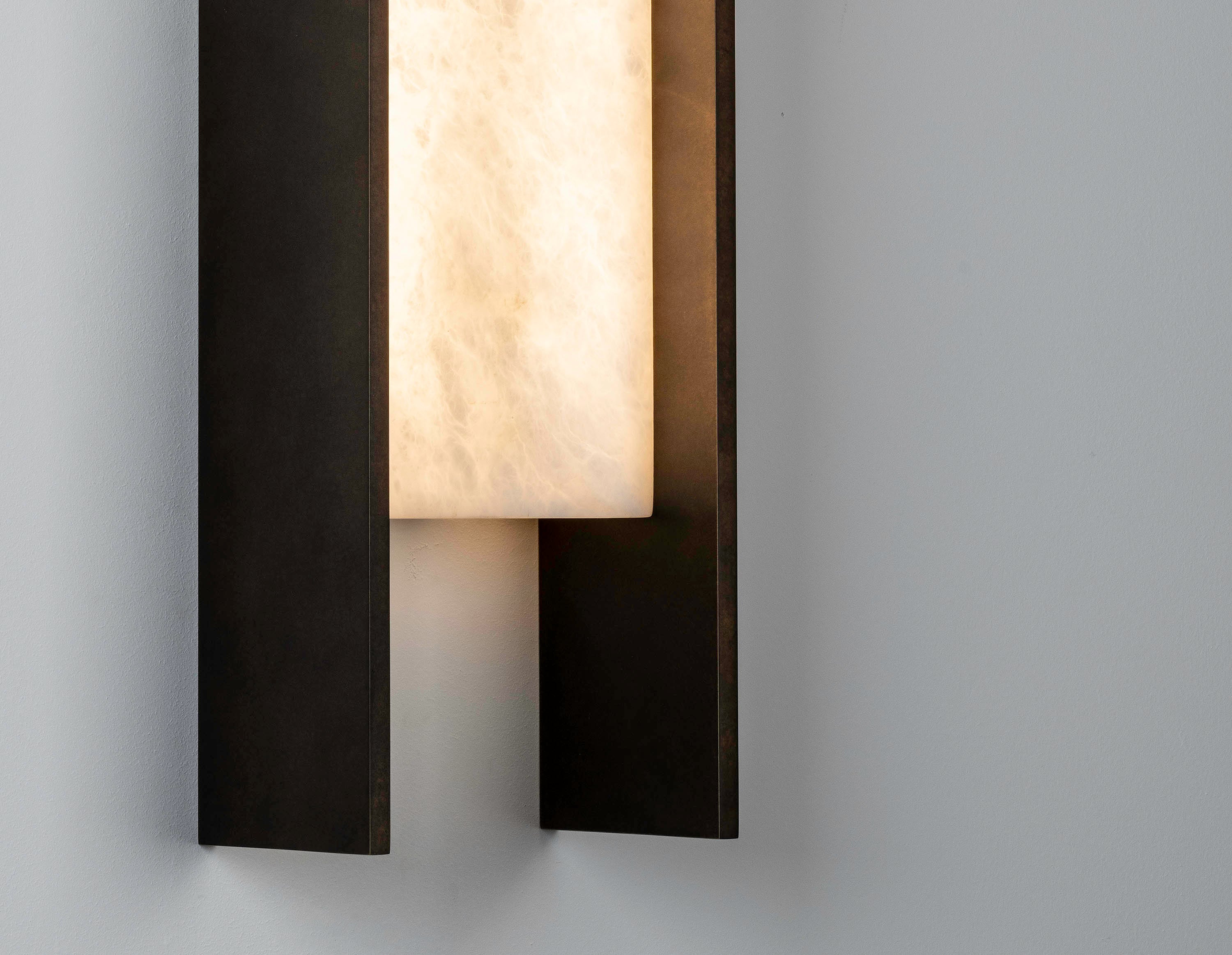 IDA Modern Natural Alabaster Linear Wall Sconce-Fullstarlighting