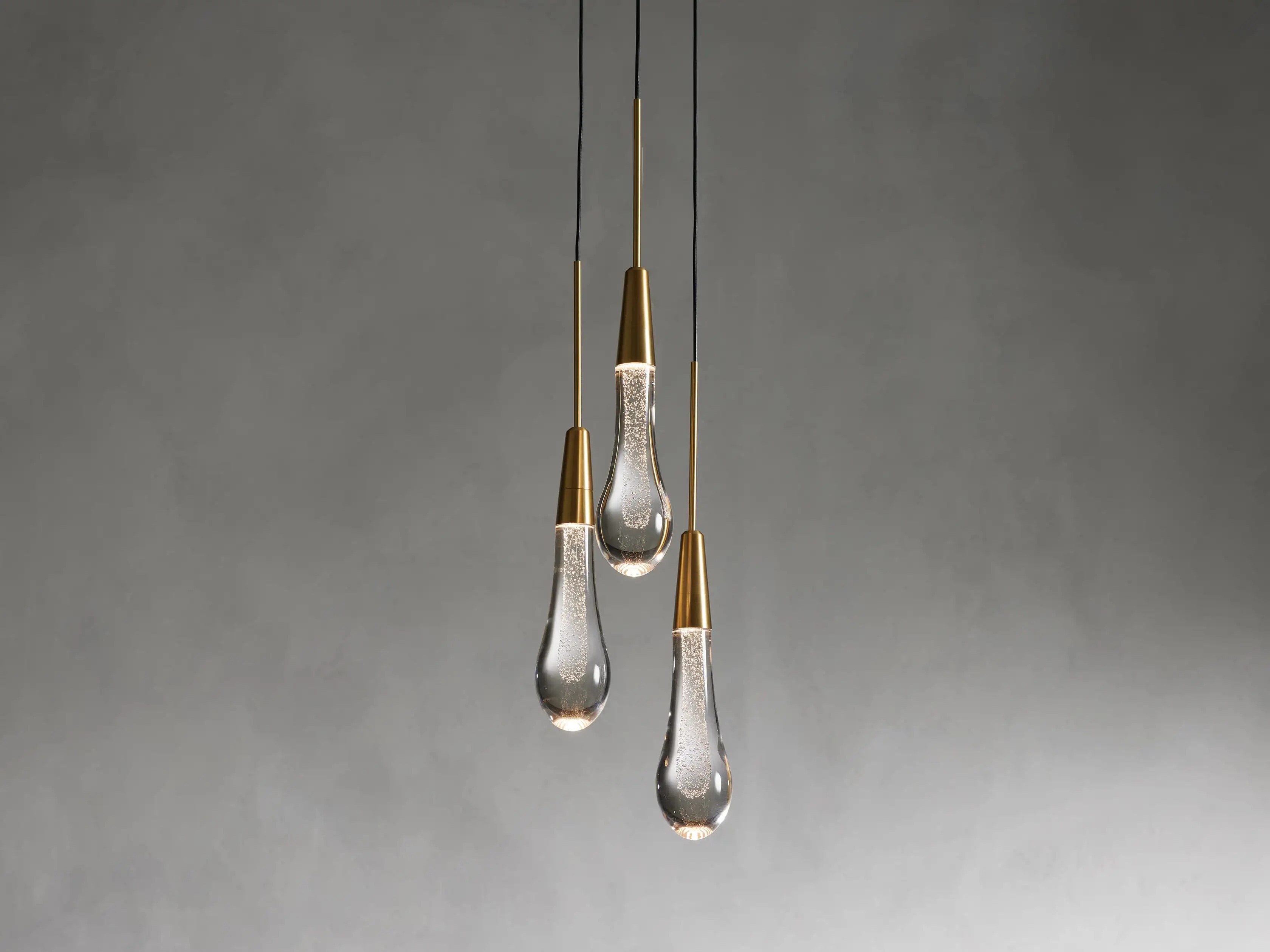 Soltaire Cluster Pendant