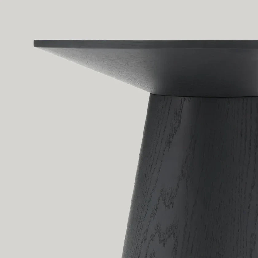 Tavamo Black Oak Side Table