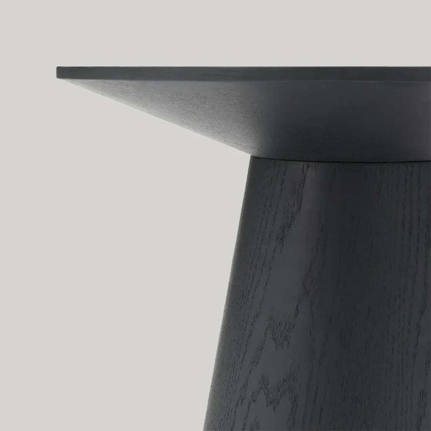 Tavamo Black Oak Side Table