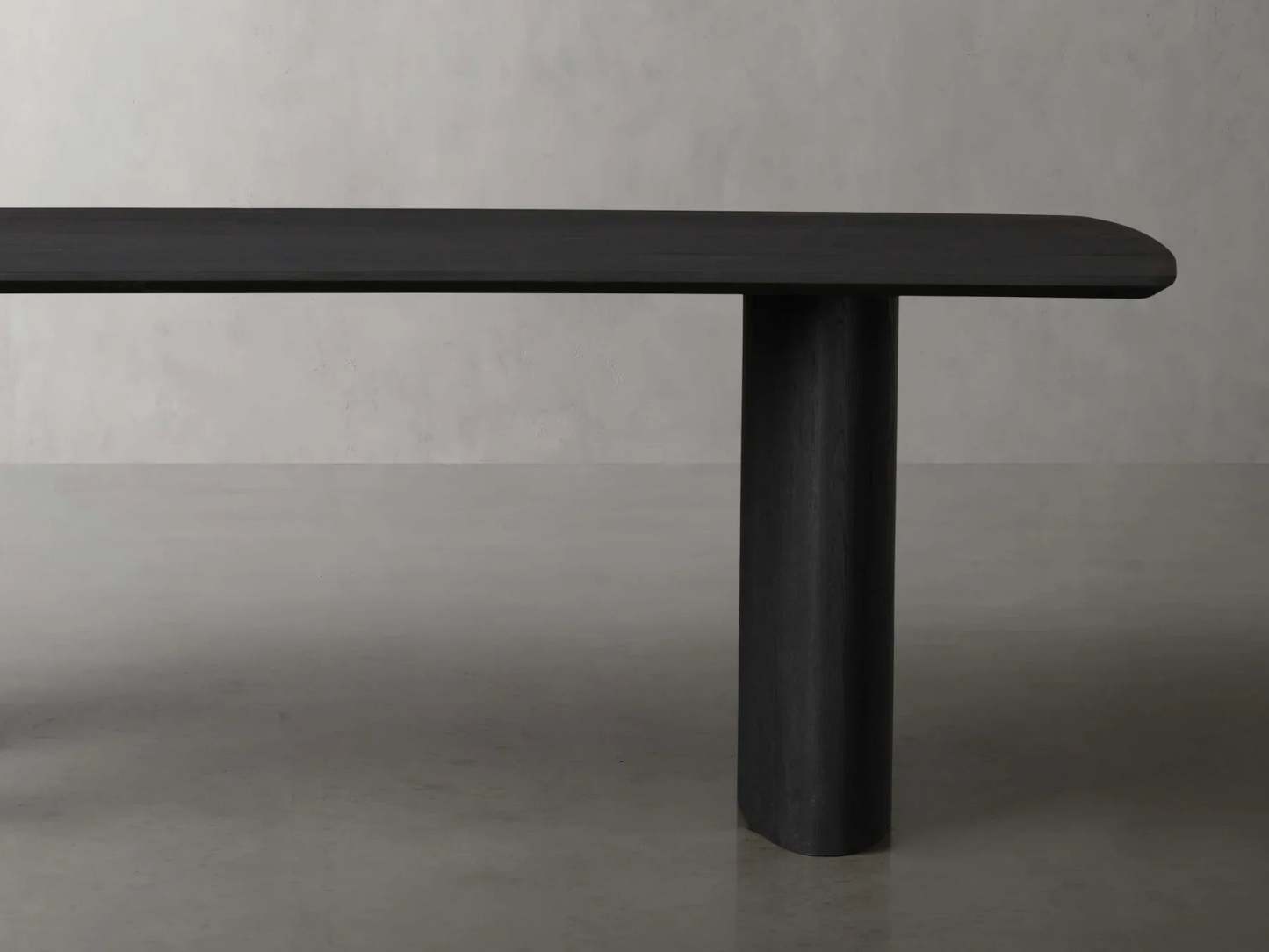 Theo Dining Table-Fullstarlighting