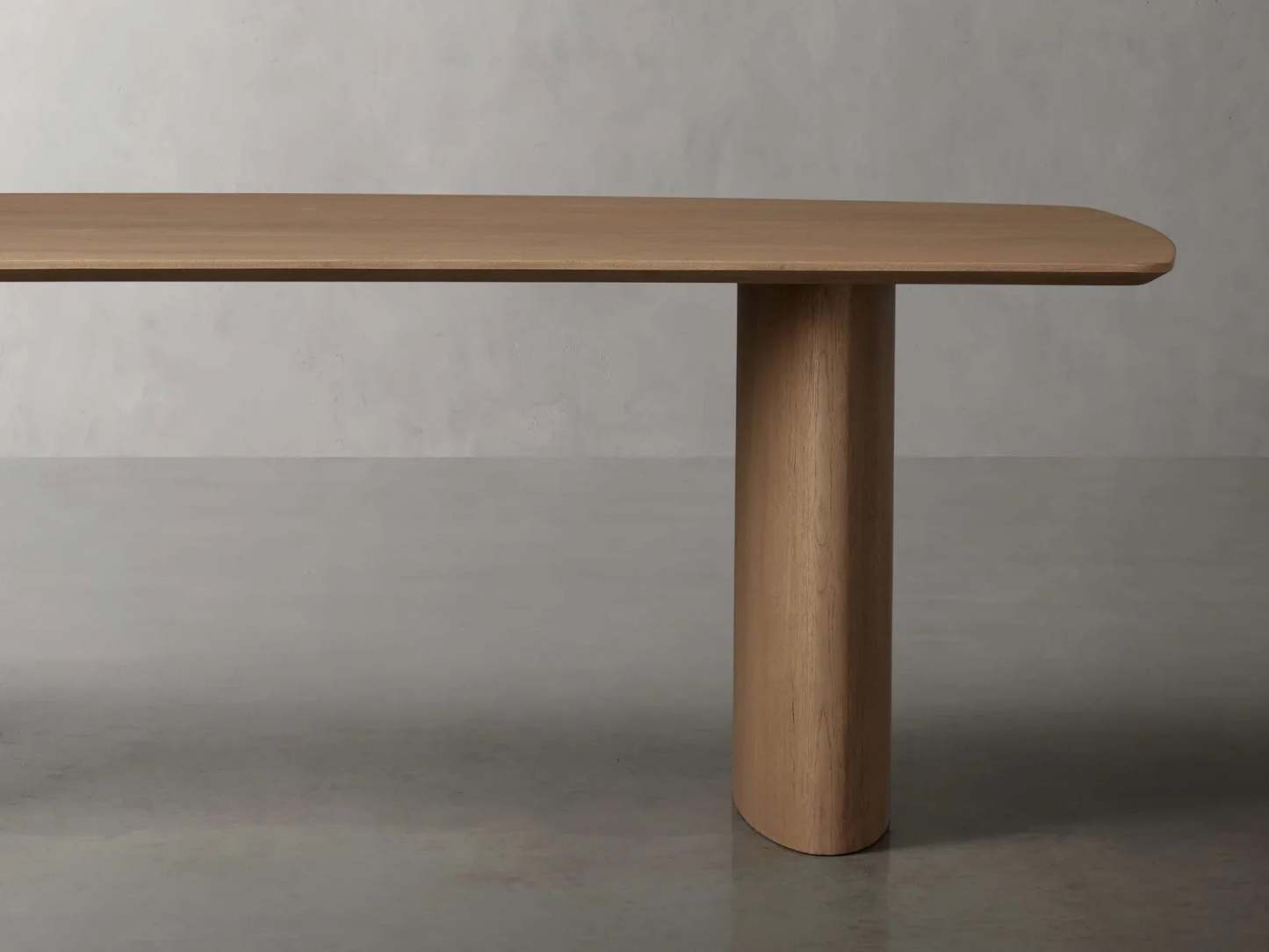 Theo Dining Table-Fullstarlighting