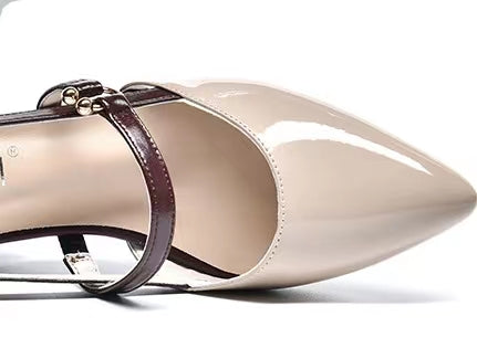 2024 Nowe szpiczaste sandały z miękkiej skóry na niskim obcasie