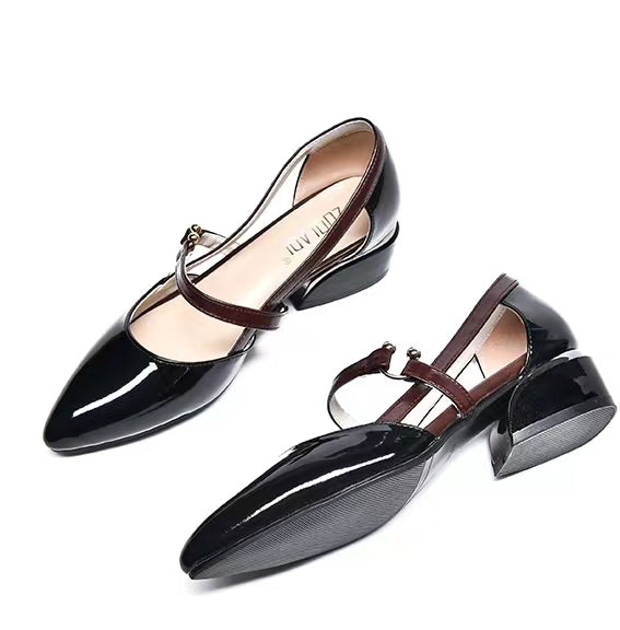 2024 Nowe szpiczaste sandały z miękkiej skóry na niskim obcasie