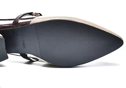 2024 Nowe szpiczaste sandały z miękkiej skóry na niskim obcasie