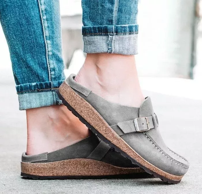 Dámské kožené ortopedické sandály s měkkou stélkou