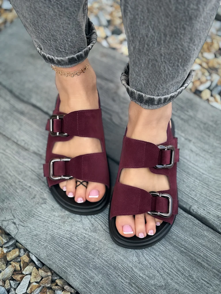 Sunset Wine Double Strap Big Metal Buckle Casual Shoes