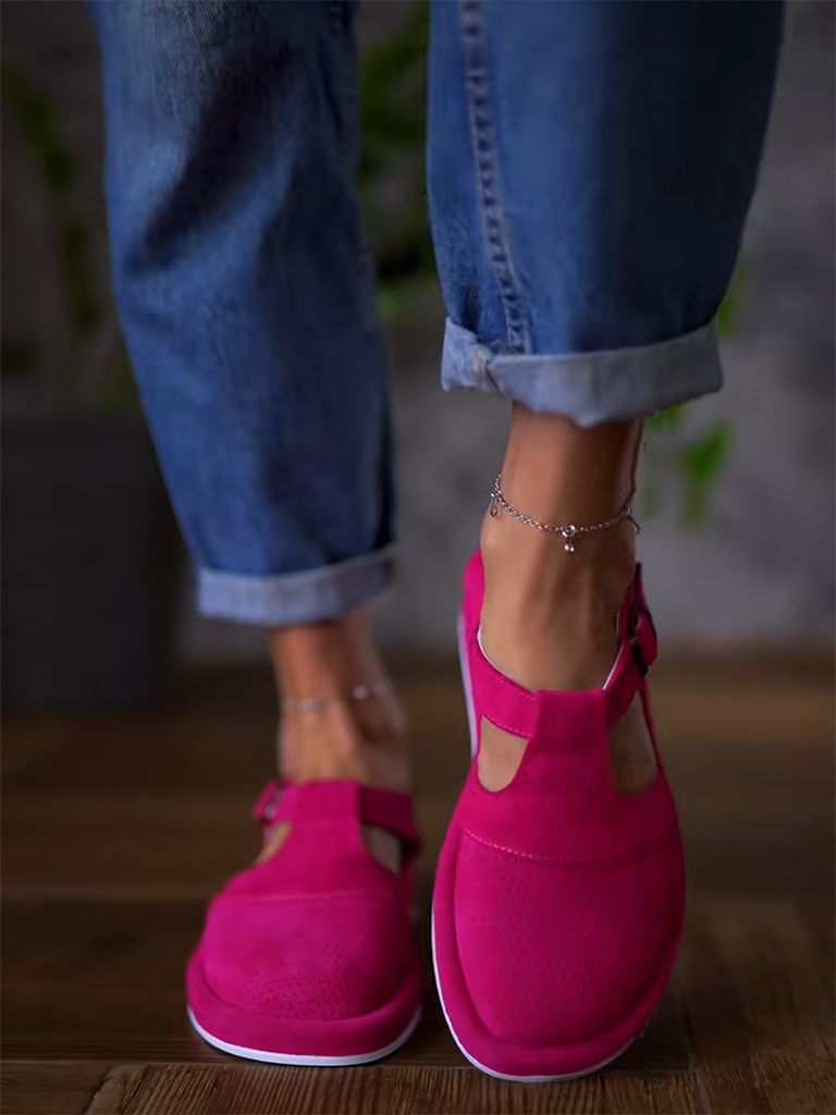 Red Peony Fairy Round Toe Perforated Casual Shoes