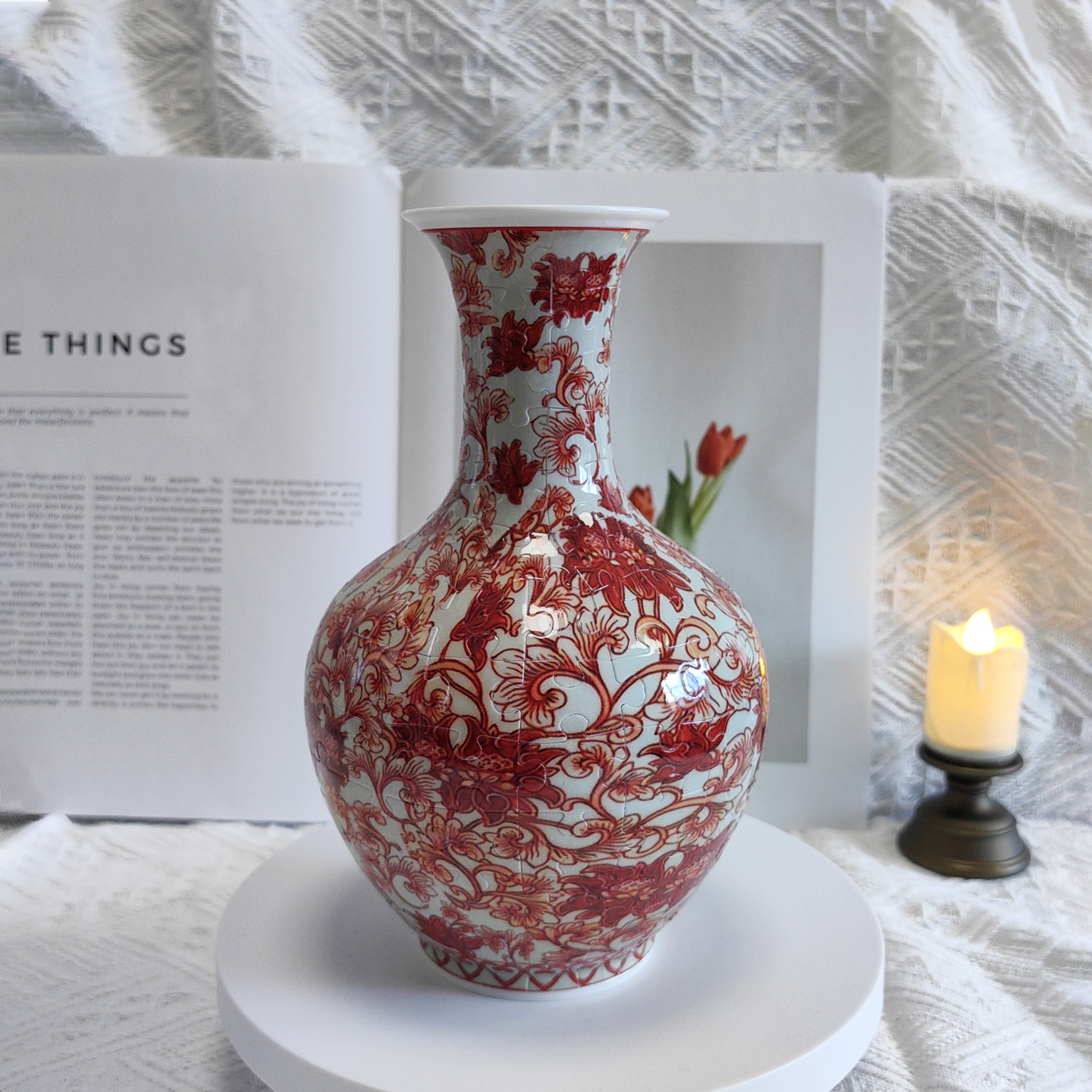 3D Red-Flowered Vintage Pattern Long Neck Round Puzzle Vase - (160 Pieces)