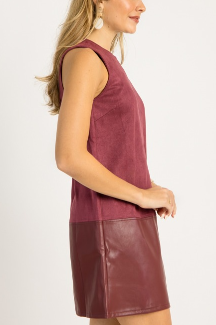 Mix Media Shift, Wine