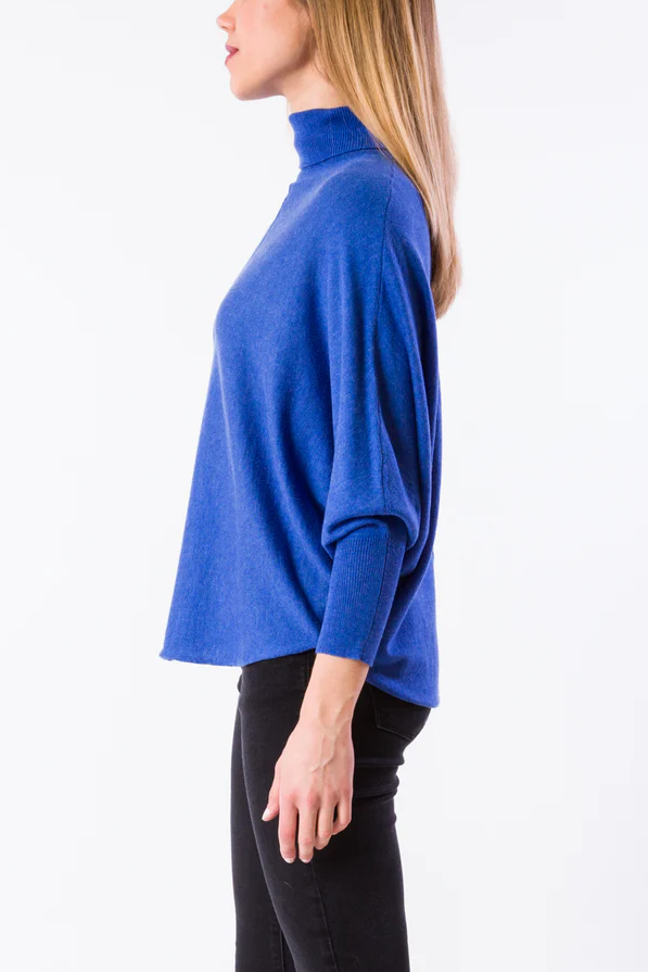 Ryu 'Lin' Turtleneck