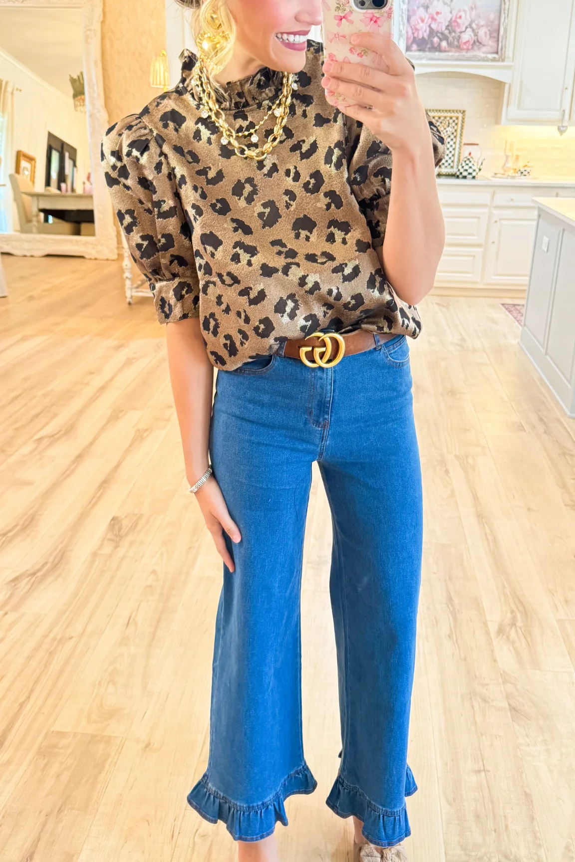 Bronze Leopard Short Puff Sleeve Top