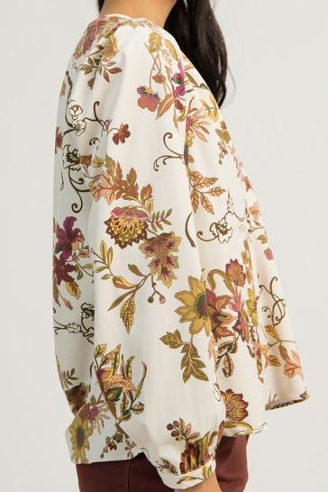 Soft Texture Floral Blouse