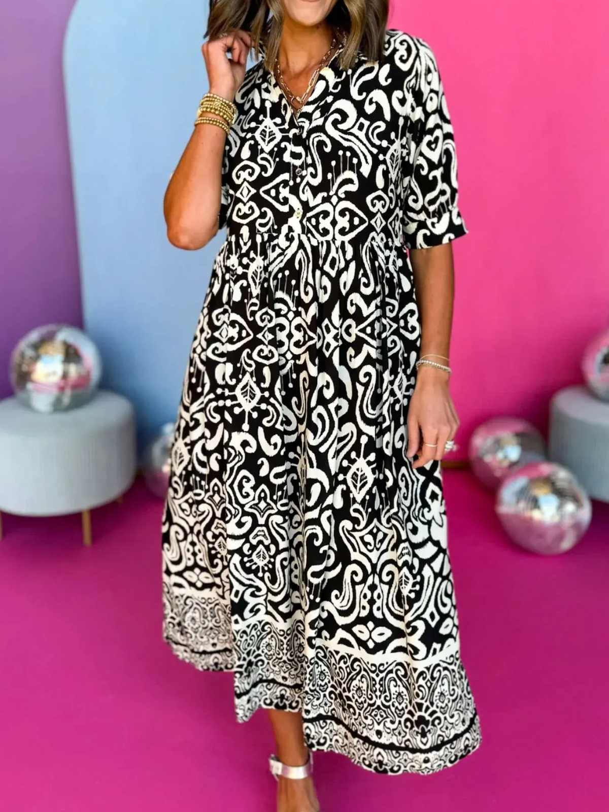 Paisley Printed Split Neck Collared ElbowSleeve Dress