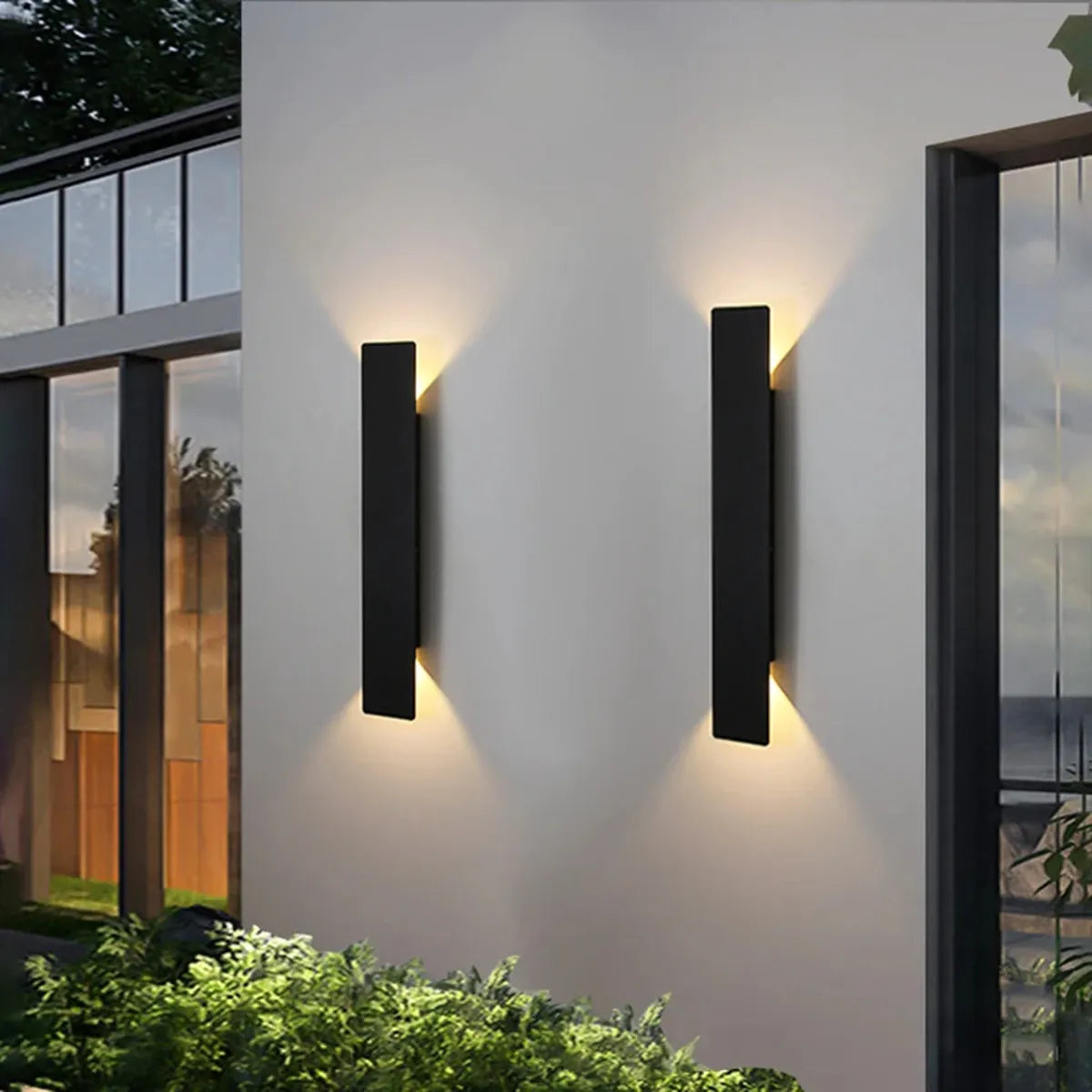 Modern Black Waterproof LED Outdoor Wall Lights for Patio