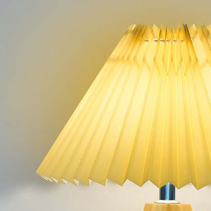 Retro Wood Simple LED Mini Bedroom Table Lamps