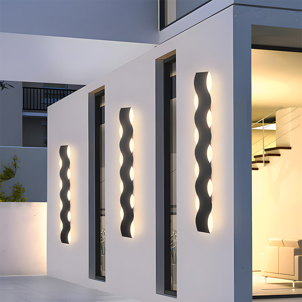 Contemporary Industrial Textured Black Slim Ribbon LED Wall Sconces for Courtyard 