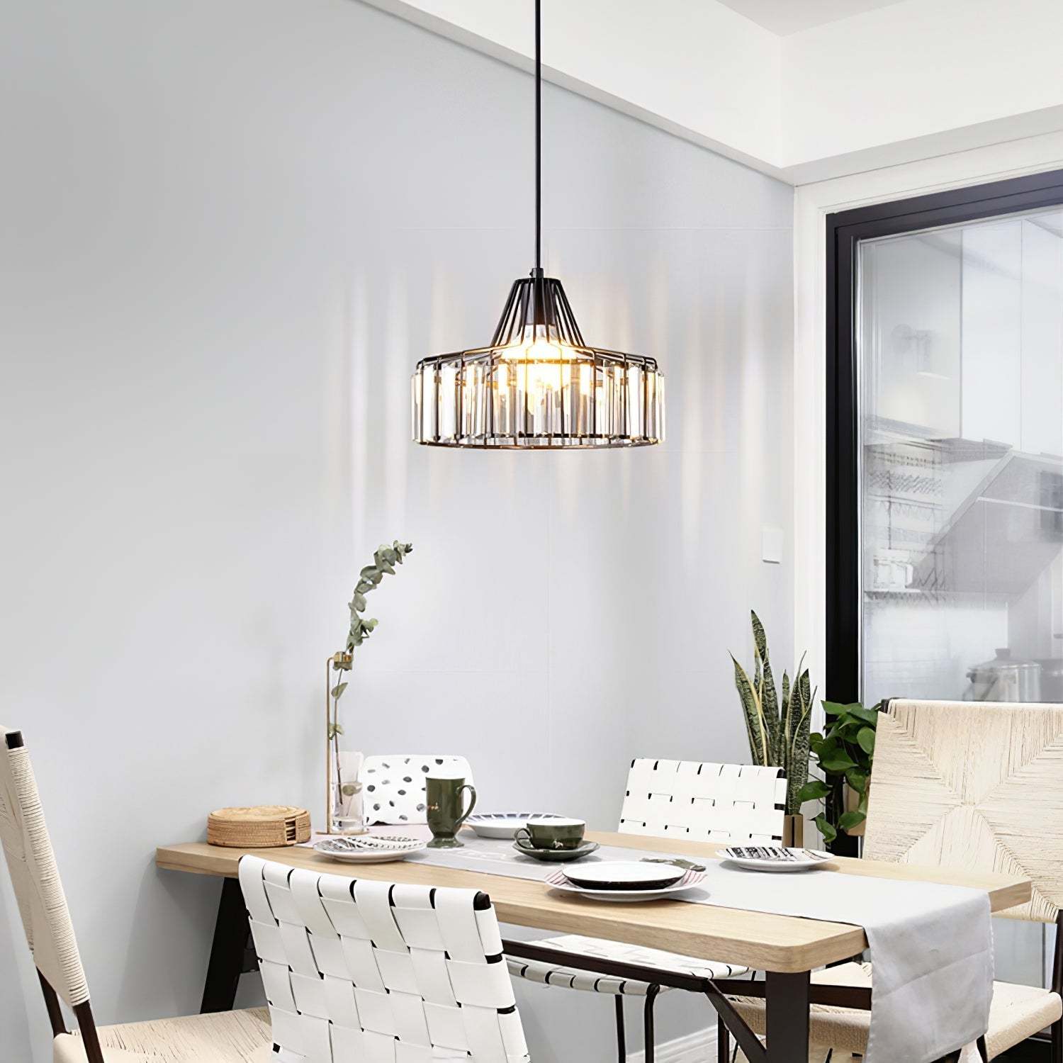 Modern Black Simple Crystal Pendant Light