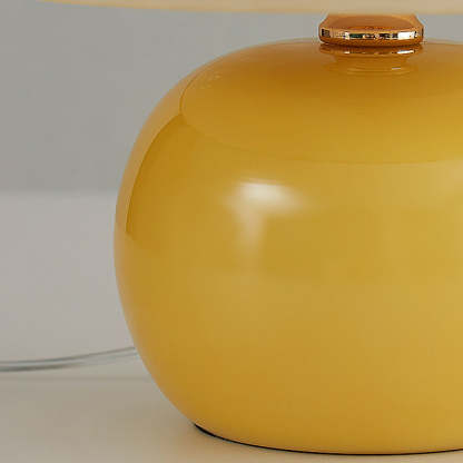 Simple Iron Bedroom Cute Mini Table Lamps