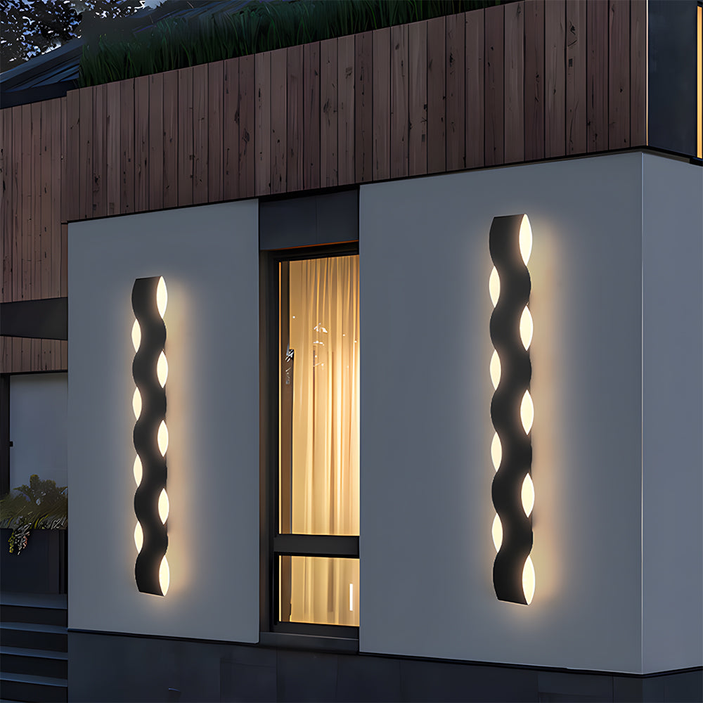 Contemporary Industrial Textured Black Slim Ribbon LED Wall Sconces for Courtyard 