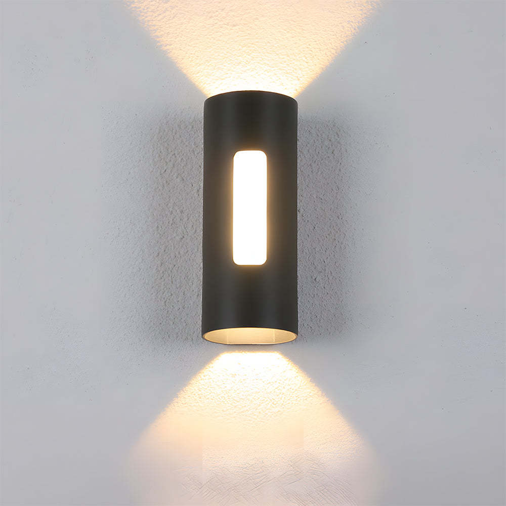 Modern Round IP65 Black LED Outdoor Wall Light
