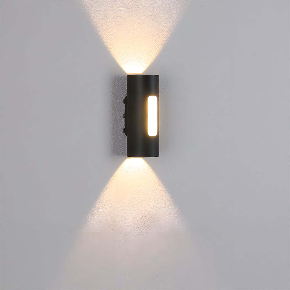 Modern Round IP65 Black LED Outdoor Wall Light