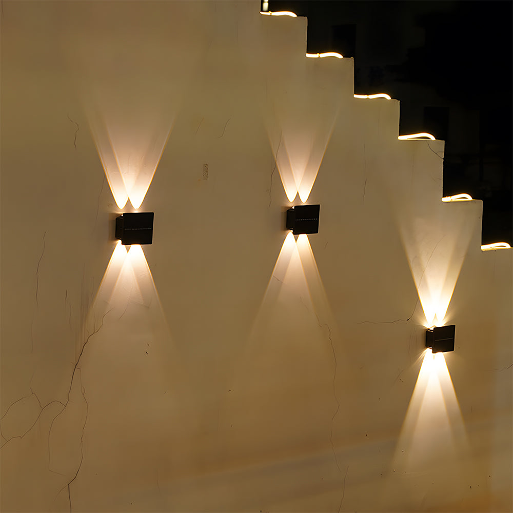 Modern Waterproof LED Outdoor Wall Lantern for Garden