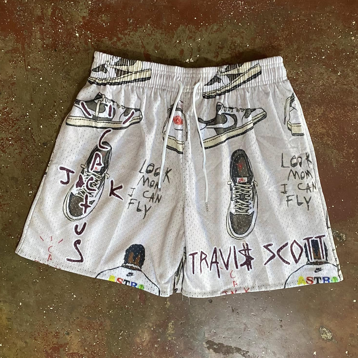 Letters Print Mesh Sports Shorts