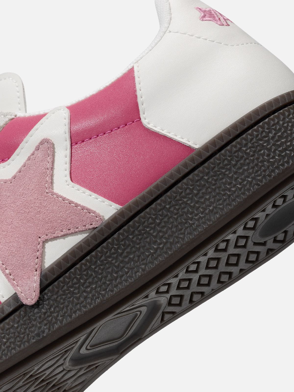 Triple Star Embroidery Star Gum Sole Skate Shoes