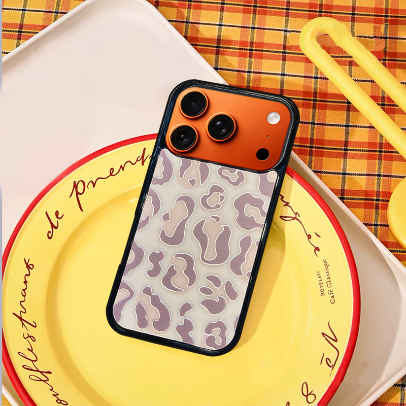 Leopard Print MagSafe-Compatible Phone Case for iPhone 17/16/15/14/13 Series Khaki – CF250005