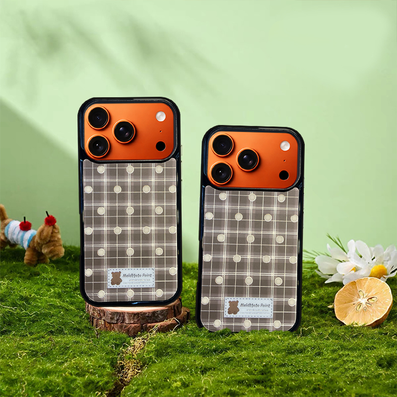 Checkered  Dotted MagSafe-Compatible Phone Case for iPhone 17/16/15/14/13 Series Gray – CF250007