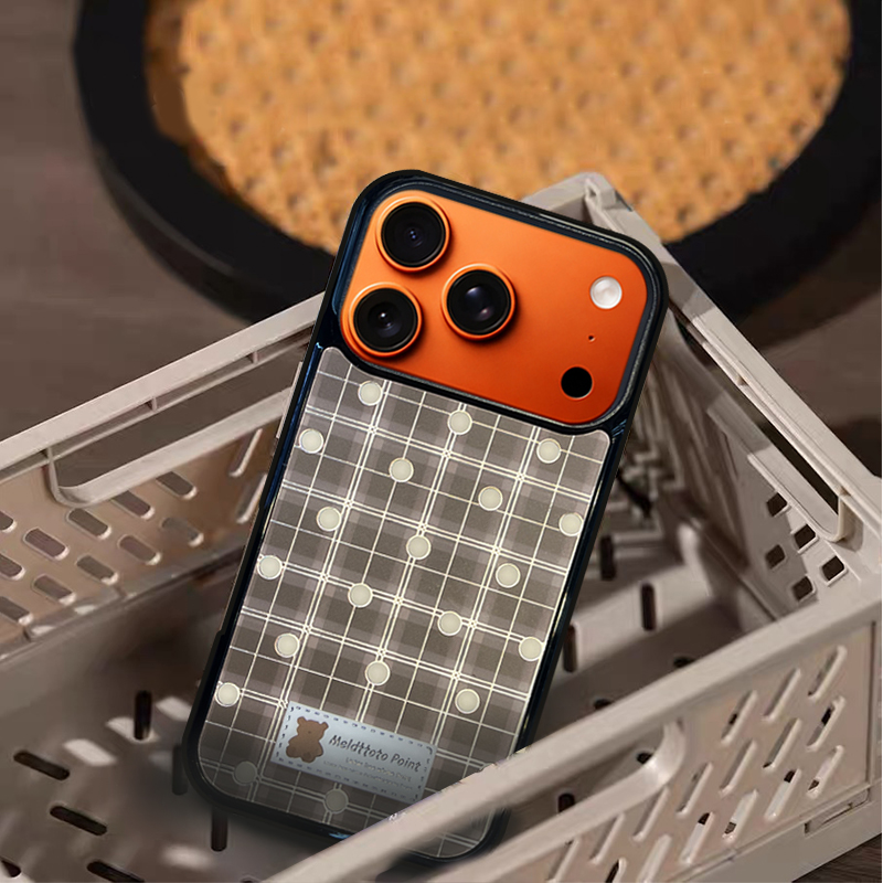 Checkered  Dotted MagSafe-Compatible Phone Case for iPhone 17/16/15/14/13 Series Gray – CF250007