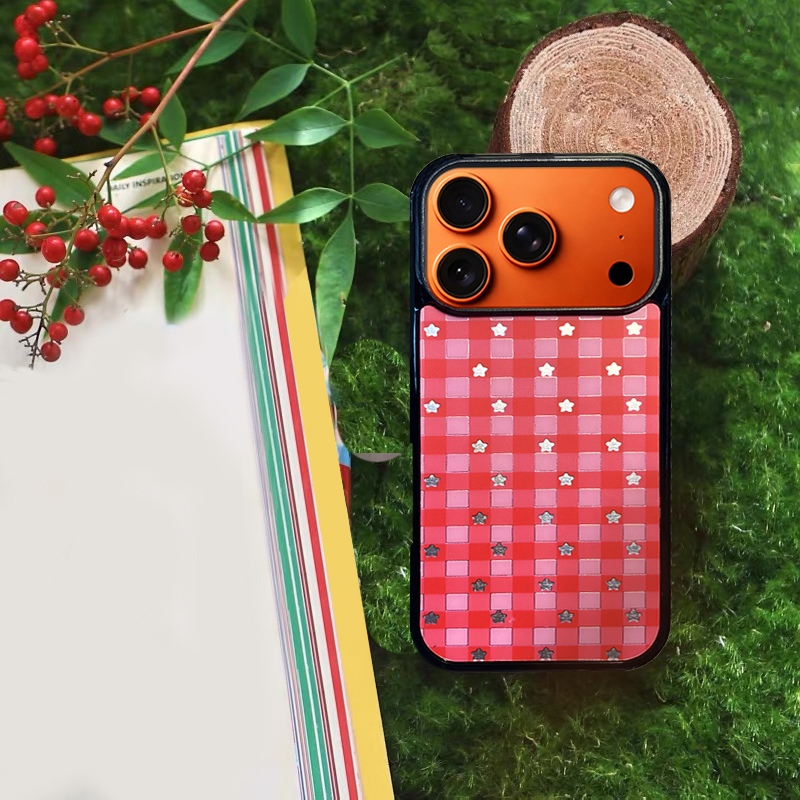 Checkered Star MagSafe-Compatible Phone Case for iPhone 17/16/15/14/13 Series Red – CF250004