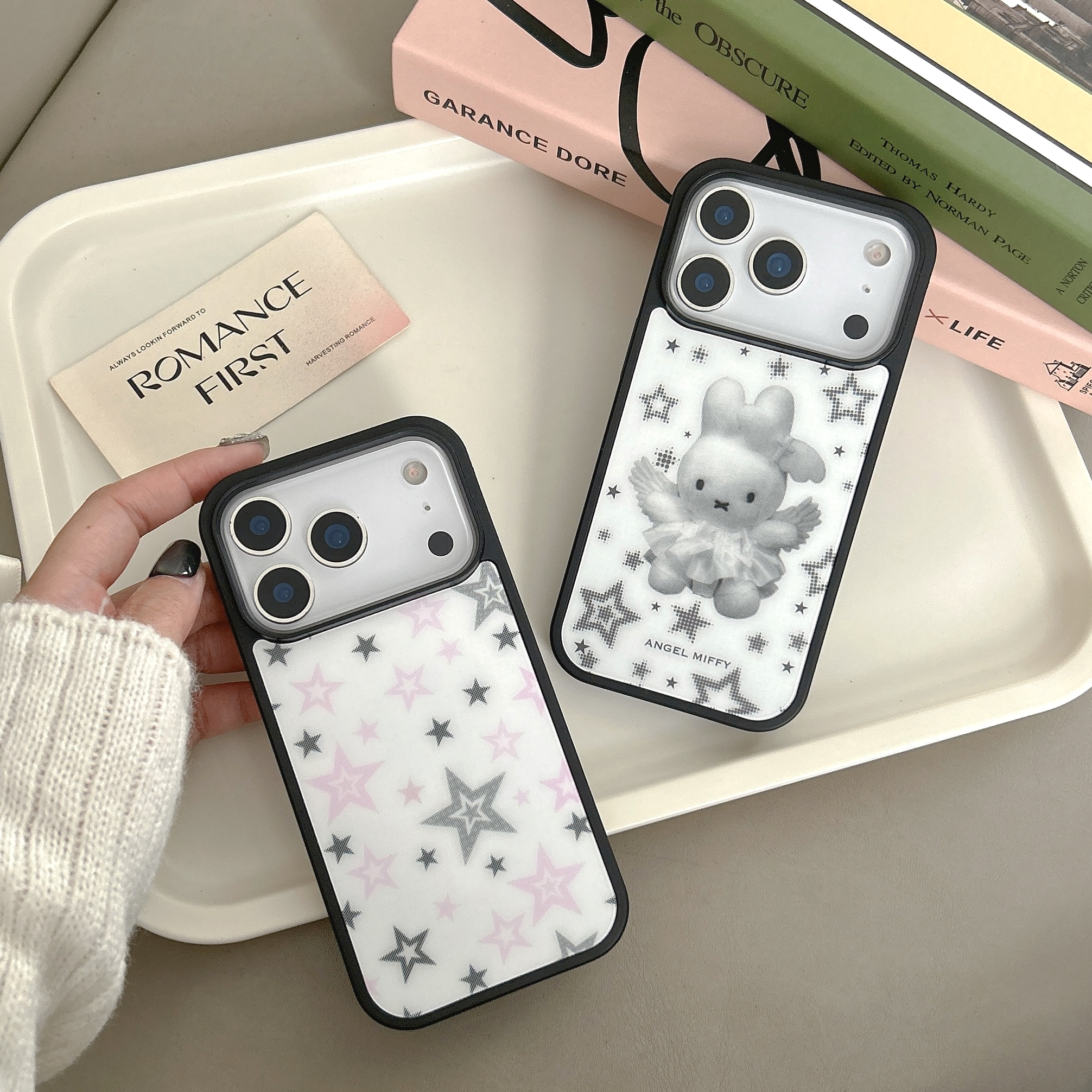 Starry Bunny MagSafe-Compatible Phone Case for iPhone 17/16/15/14/13 Series – CF2500017